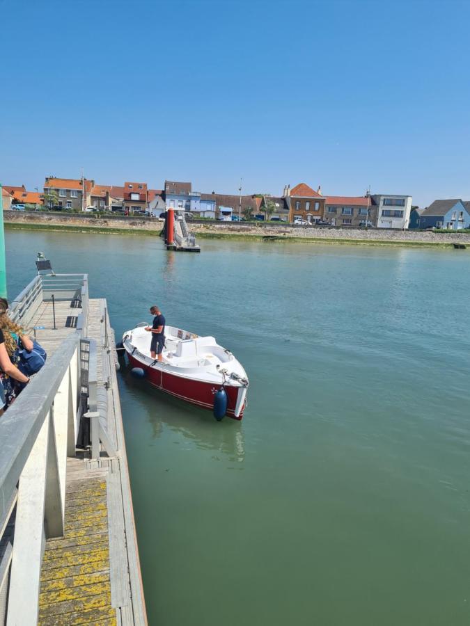 "Les Embruns" Maison Meublee, Proche De La Mer グラン・フォール・フィリップ エクステリア 写真